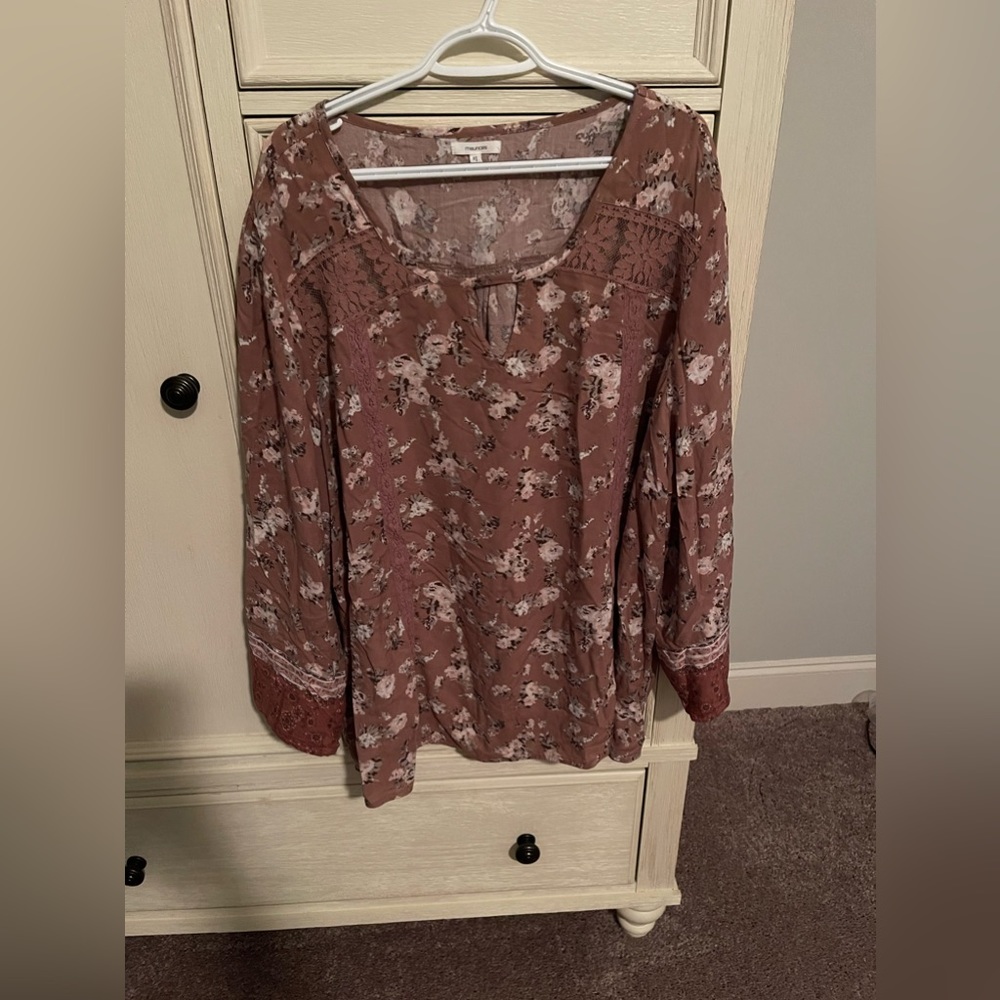Women's plus size Maurices 4X